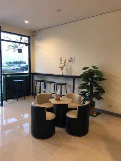 Lew Residence Phayao Εξωτερικό φωτογραφία